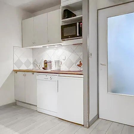 Ensoleillee Avec Piscine Tatil Evi